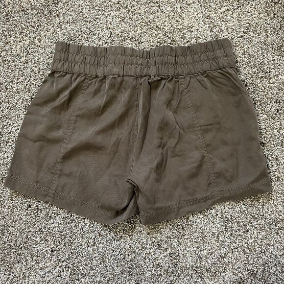 JUST IN: Athleta Benicia Shorts, Women's Size 6, New with tags, Color Falcon - Picture 2 of 12